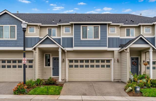 Room to Live & Relax! 3-Bedroom Townhome with 2-Car Garage Gallery 1