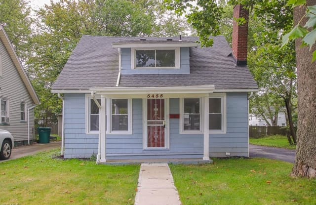 5455 Grasmere Ave - 5455 Grasmere Avenue, Maple Heights, OH 44137
