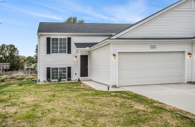 Take advantage of this exclusive offer and enjoy a reduced security deposit of just $1,000. Applicants must move into the home within 5 days of available date to qualify. Gallery 4