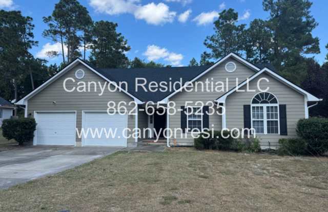 Spacious 3-Bedroom Home for Rent in Raeford photos photos