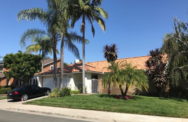 28031 Nevado - 28031 Nevado, Mission Viejo, CA 92692