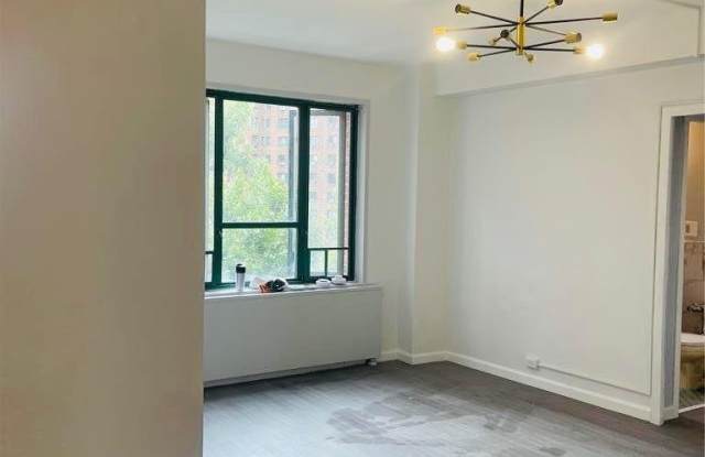 5 Metropolitan Oval unit: 4H photos photos