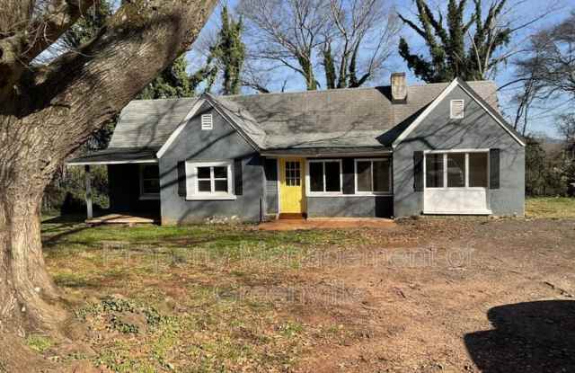 10 Savannah Street - 10 Savannah Street, Parker, SC 29617