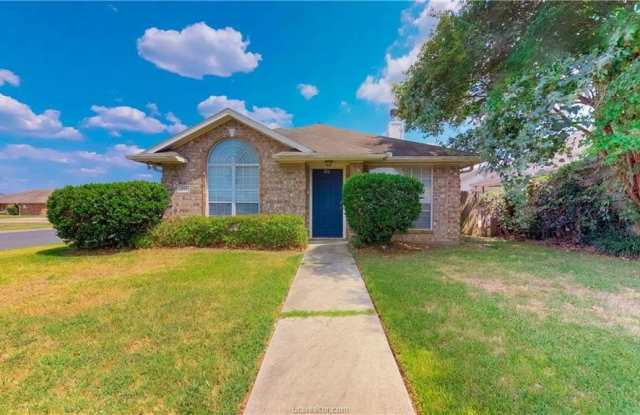816 Kalanchoe Court - 816 Kalanchoe Court, College Station, TX 77840