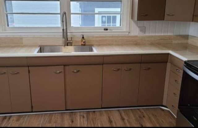 925 Calvert Street - 925 Calvert Street, Rome, NY 13440