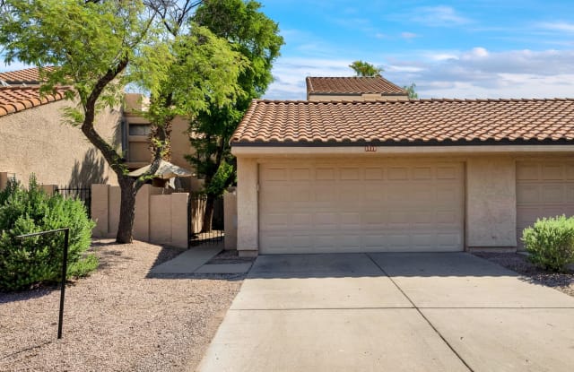 1633 N EL CAMINO Drive - 1633 North El Camino Drive, Tempe, AZ 85281