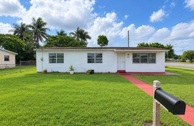 20620 NW 26 CT Gallery 1