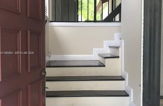 337 Ives Dairy Rd photos photos