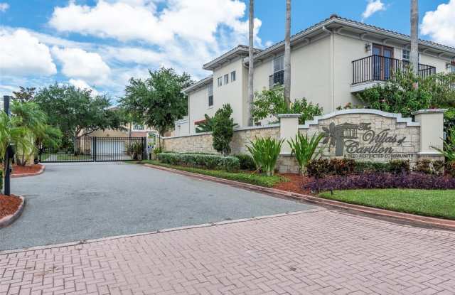 296 VALENCIA CIRCLE - 296 Valencia Circle, St. Petersburg, FL 33716