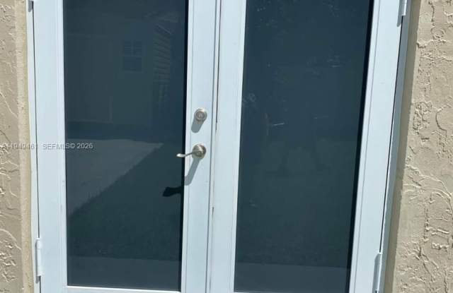 20440 SW 122nd Pl photos photos