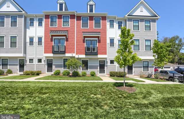 320 WALNUT Street photos photos