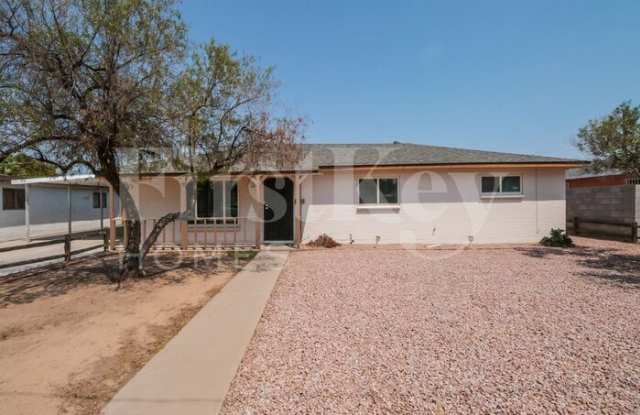 5719 North 23rd Avenue photos photos