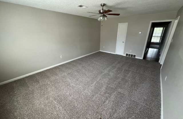 4534 Villagreen Drive Gallery 2