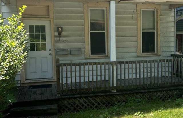 180 Oneida St photos photos