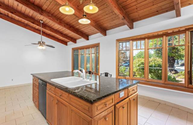 3649 Eileen Way Gallery 3
