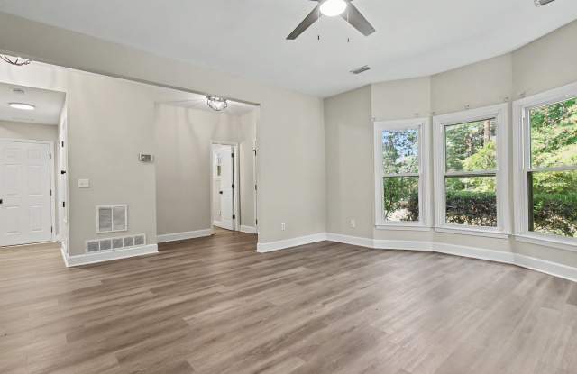 1359 Fischer Road Gallery 4