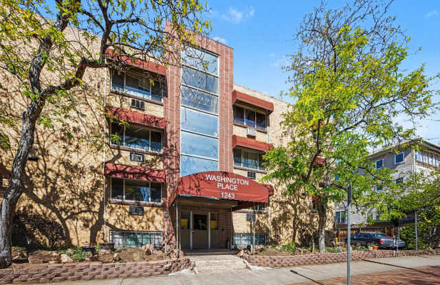 Charming 2-Bedroom Condo in a Prime Location - Cheesman Park! photos photos
