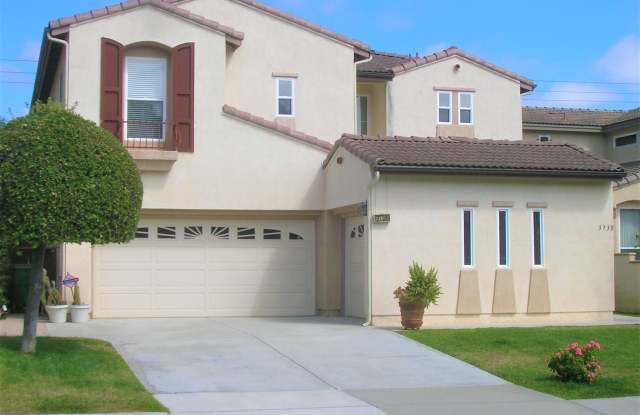 3738 Saddle Dr photos photos