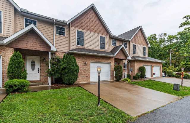 4 Palmetto Drive - 4 Palmetto Drive, Cheat Lake, WV 26508