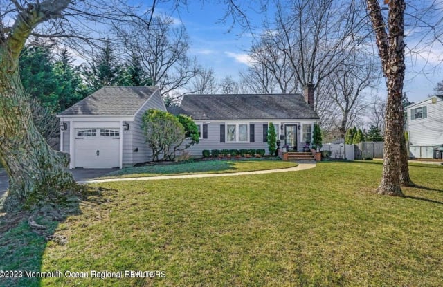 10 Woolley Place - 10 Woolley Place, West Long Branch, NJ 07764