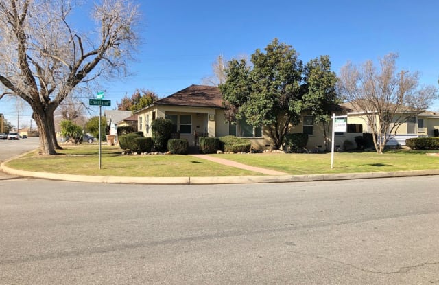 628 Charlana Dr. - 628 Charlana Drive, Oildale, CA 93308