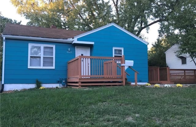 10604 East 28th Street - 10604 East 28th Street South, Independence, MO 64052