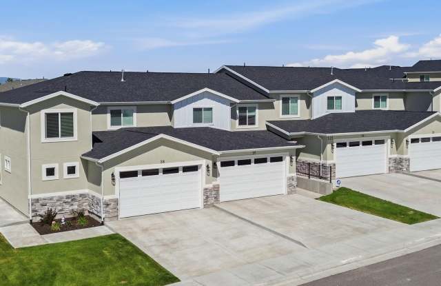 Luxury 4 Bedroom 2.5 Bath with Office & Family Room for Rent Richmond, Utah photos photos Luxury 4 Bedroom 2.5 Bath with Office & Family Room for Rent Richmond, Utah photos photos