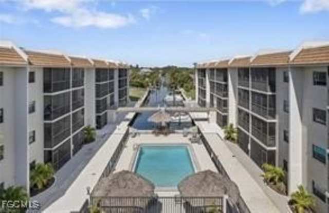 9395 Pennsylvania Avenue unit: 19 photos photos