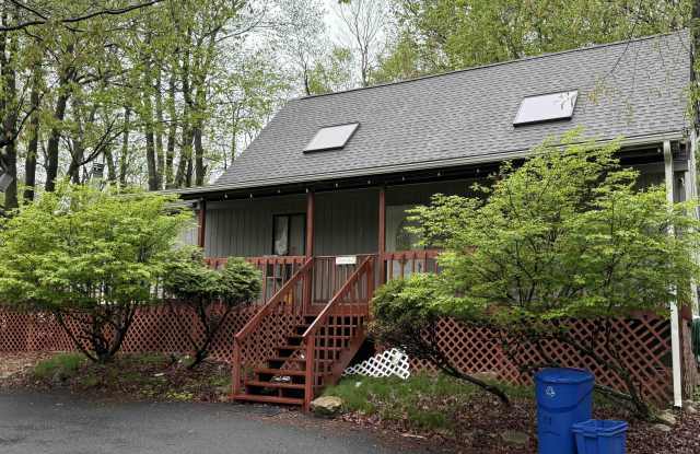 6084 Boardwalk Drive photos photos