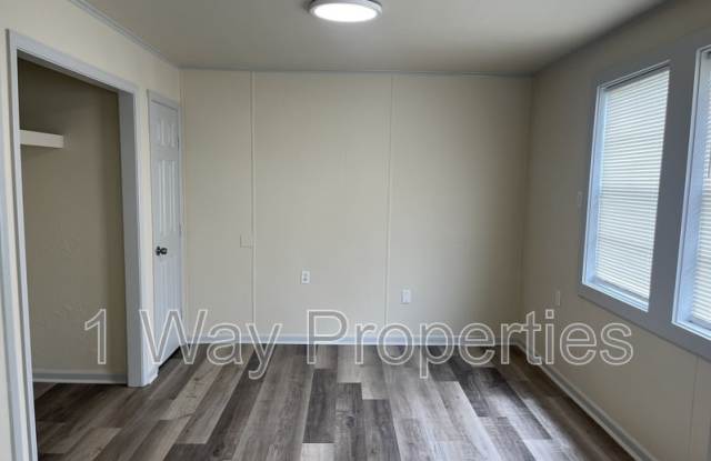 468 Westwood Dr photos photos