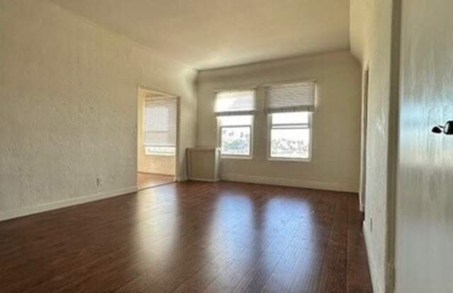 827 4th St photos photos