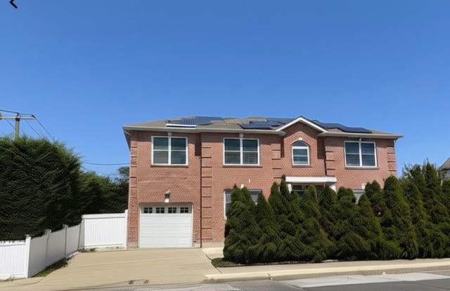 1068 Fulton St - 1068 Fulton Street, Hewlett, NY 11598