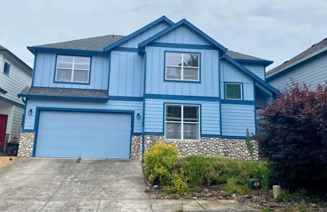 Amazing 4 Bedroom | 3 Bathroom | 2,702 sqft. Single Family Home | Located in Quiet Aloha Neighborhood photos photos