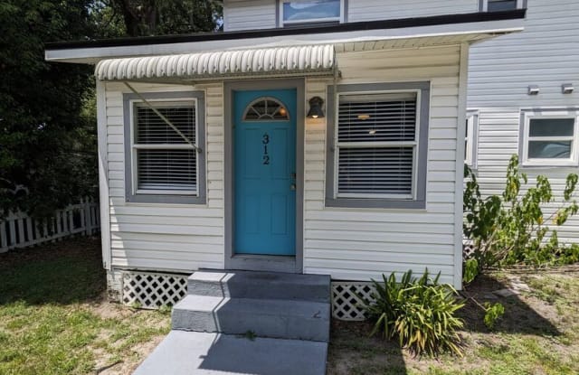 312 S Alabama Ave. - 312 South Alabama Avenue, DeLand, FL 32724