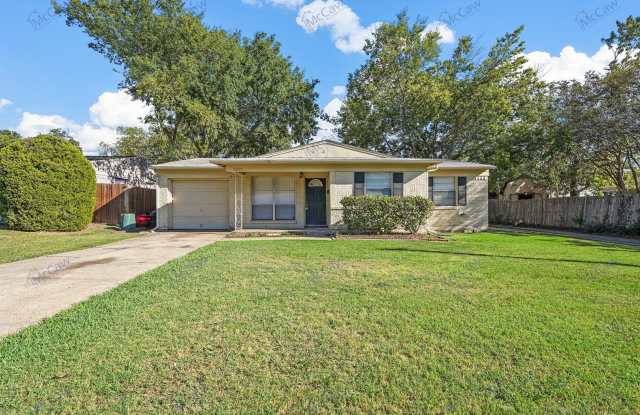 Great 3/1.5 Home in Mesquite! - 3204 Caribbean Drive, Mesquite, TX 75150