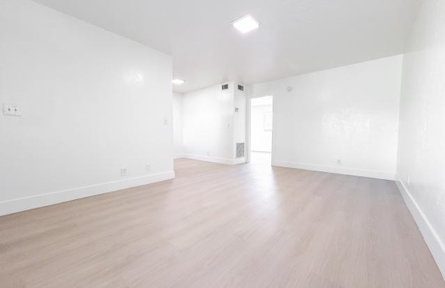 1100 S Broadway Gallery 2
