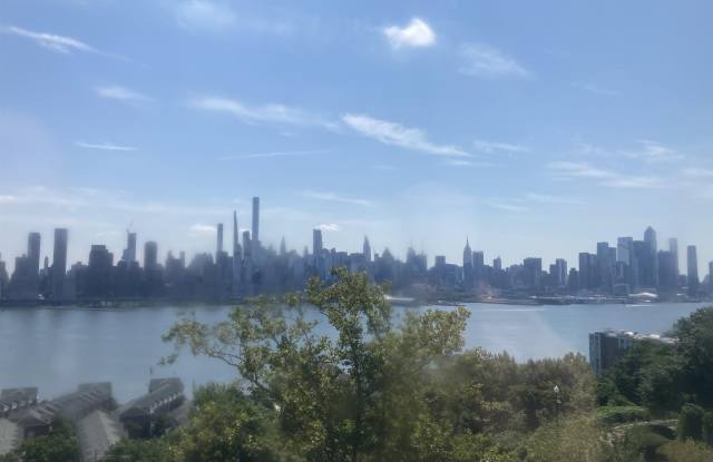 6209-6215 BLVD EAST photos photos