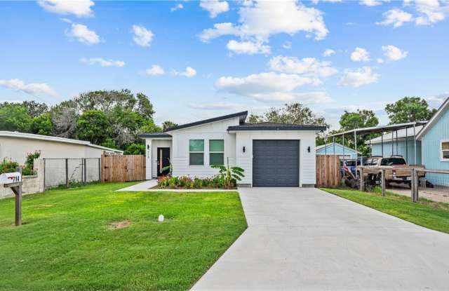 714 Military Drive photos photos