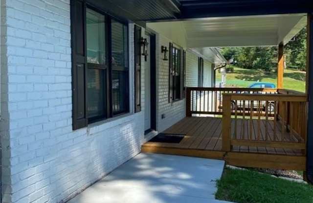 3932 Cherokee Trail Gallery 3