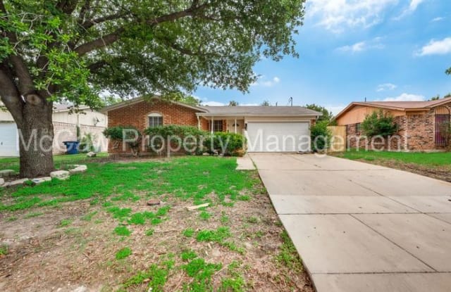 5629 De Cory Road - 5629 De Cory Rd, Fort Worth, TX 76134