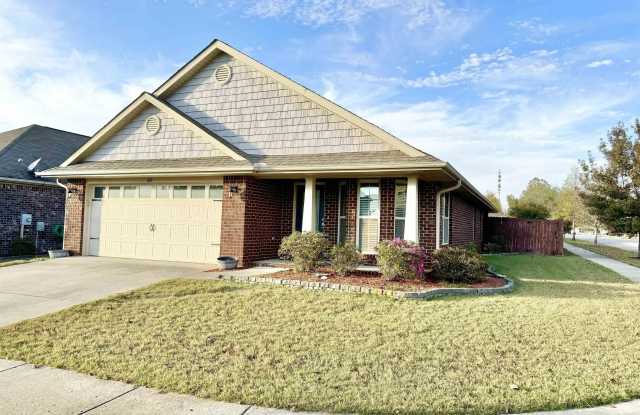 600 NW Cove Water Lane - 600 Northwest Cove Water Lane, Huntsville, AL 35757