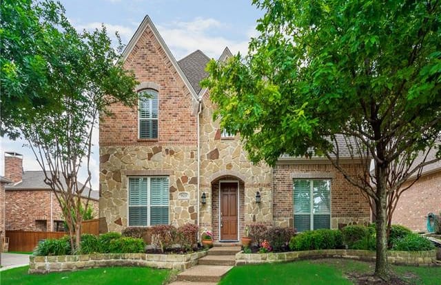925 Sloan Drive - 925 W Sloan Dr, Allen, TX 75013