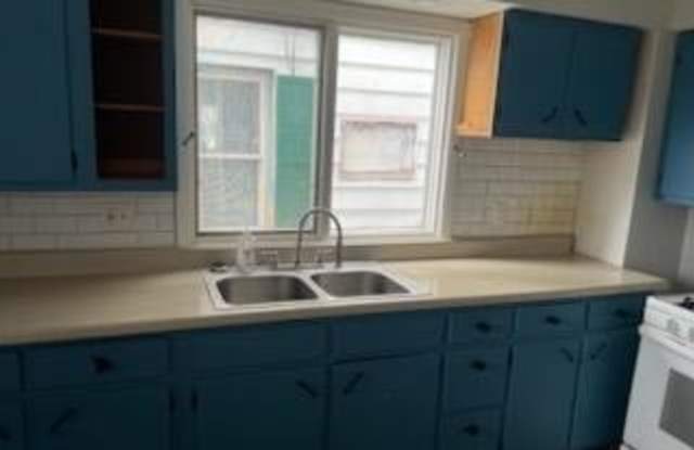 604 Depot Street unit: 1 photos photos