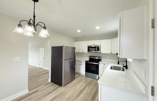 308 Osborne Place Gallery 3