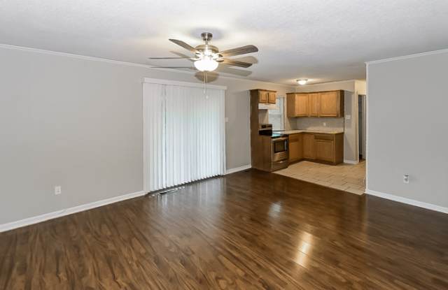 105 Tecumseh Trail Gallery 2
