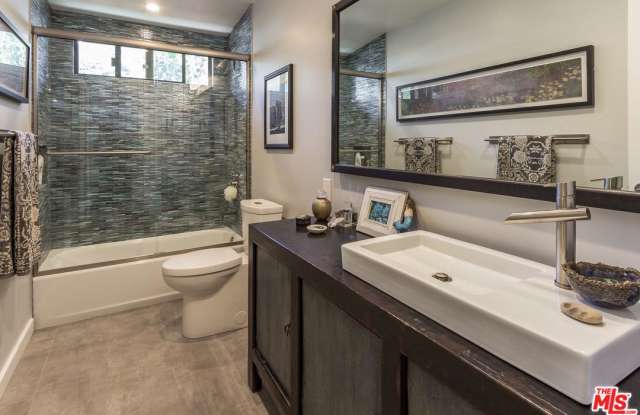 3436 CLOUDCROFT Drive Gallery 3