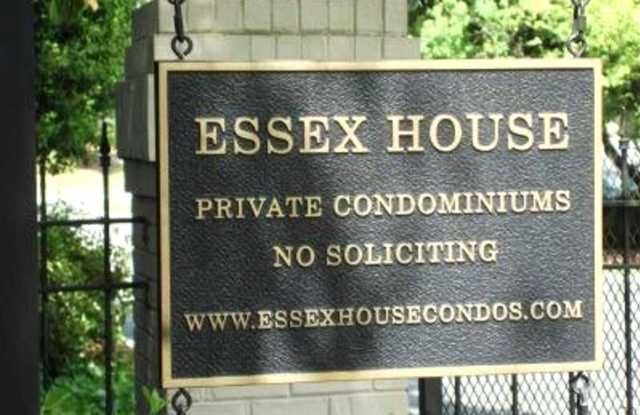 3631 Essex Avenue Gallery 2