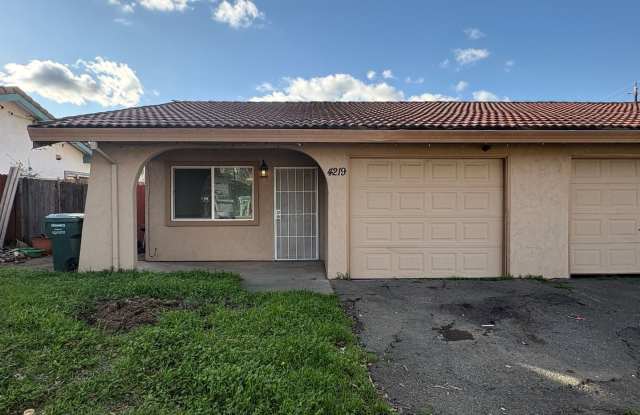 4219 Casa Blanca Ln - $500 Off First Month's Rent photos photos