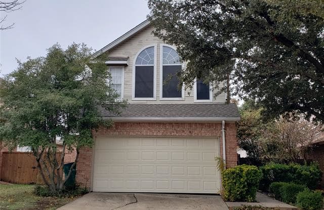 904 Boxwood Drive - 904 Boxwood Drive, Lewisville, TX 75067
