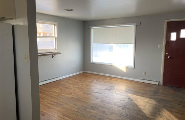 732 S 12th Avenue - A Gallery 3